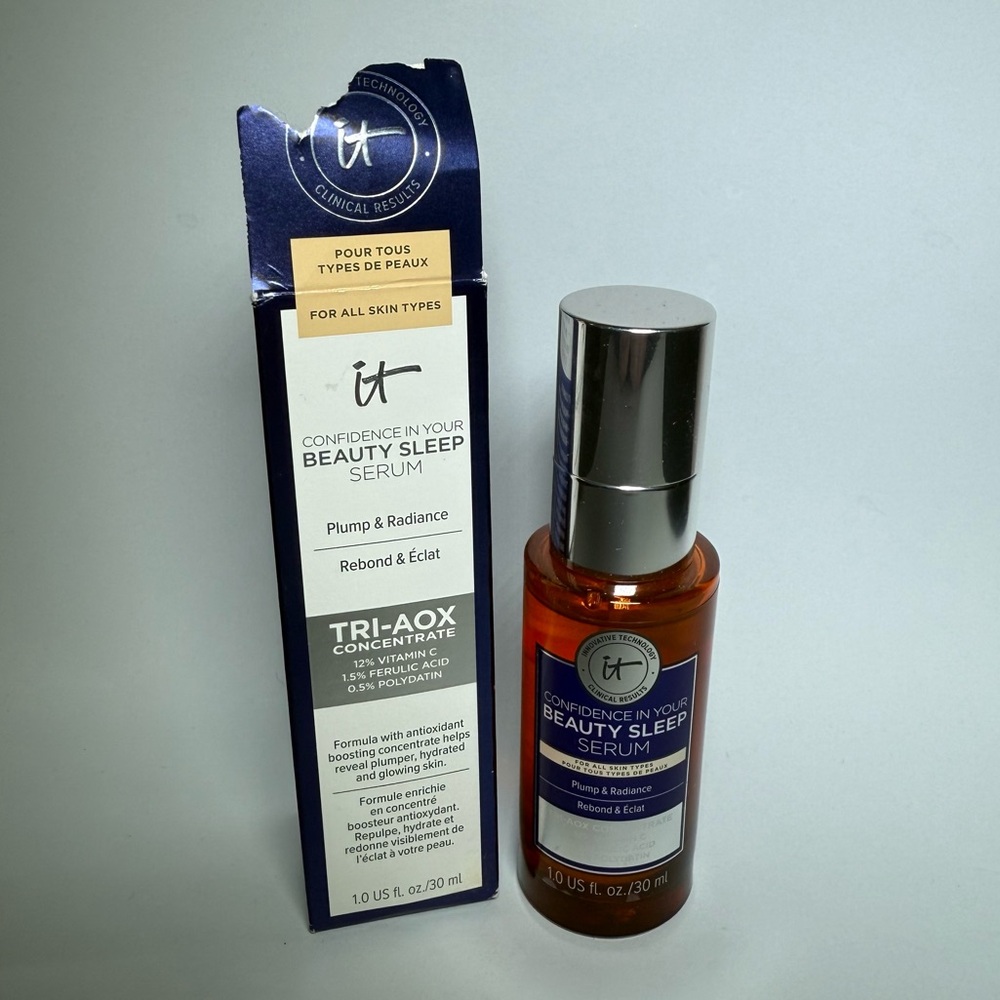 It Cosmetic Confidence in your Beauty Sleep Serum Plumps and Radiance 1oz / 30ml